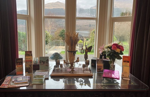 Arrochar House | Spacious 5-bedroom country house in beautiful Loch Lomond Natl Park with WiFi