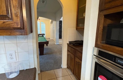 Little Elm House | Spacious 5 bedroom Home - Gym - Office - Games - Near PGA Frisco & Universal