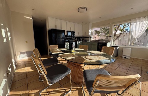 Mira Mesa House | Spacious 5-bedroom house with AC and solar heating pool in beautiful San Diego