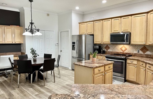 Sabal Harbour House | Spacious 5BR Private Home Private Pool & Salt Water Spa Minutes from Beaches