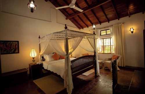 Udunuwara House | Spacious 6-bedroom heritage & wellness bungalow in Kandy with AC culinary class