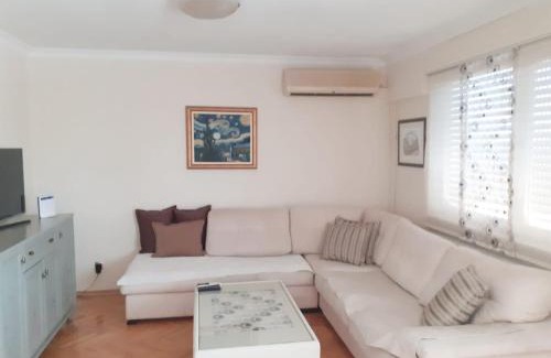 Ljubuski Apartment | Spacious 80m2 Apartment in the Center