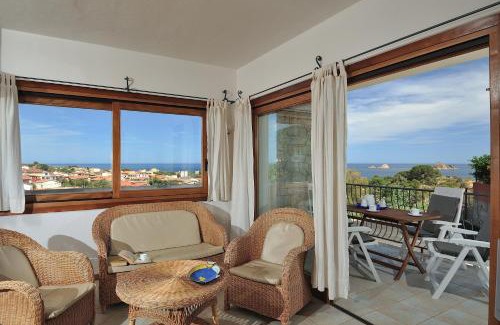 Santa Maria Navarrese Apartment | Spacious Apartment in Santa Maria Navarrese