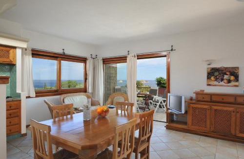 Santa Maria Navarrese Apartment | Spacious Apartment in Santa Maria Navarrese