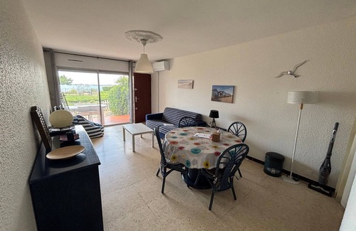 Balaruc-les-Bains Apartment | Spacious Apartment with Garden, Near Thermal Spa and Thau Lagoon