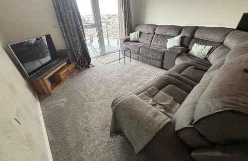 Five Oak Green Apartment | Spacious apartment in heart of Tonbridge