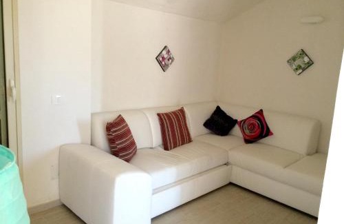 Pozzallo Apartment | Spacious Apartment in Pozzallo, 110m² with Pool and Sea View