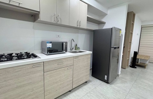 Armenia Apartment | Spacious apartment in the North on Av 19 Norte