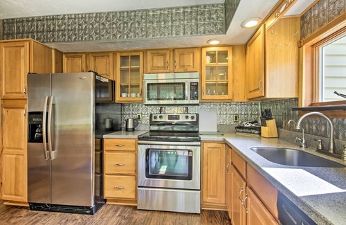 Windham Apartment | Spacious Apt w/Yard: 3 Mi to Windham Mountain