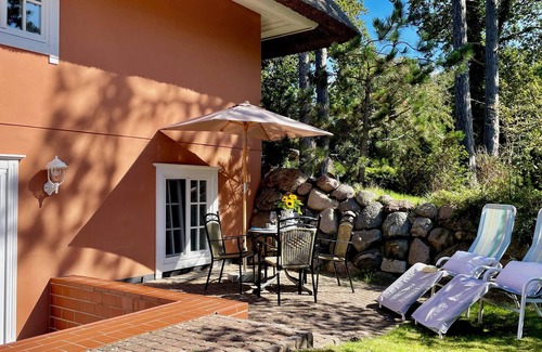 Ostseebad Ahrenshoop Apartment | Spacious basement apartment near the beach