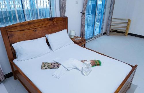 Uroa Apartment | Spacious Beachfront Condo -AC - WiFi, Uroa Escape Zanzibar