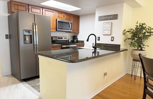 Royal Palm Bay Condo | Spacious Boho Retreat 15 Minutes From Disney, Near Highways, Airport, Shopping