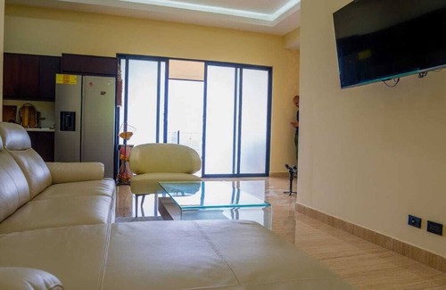 Concepcion House | Spacious building in wonderful Heredia with fitness room. Jacuzzi pool tennis c