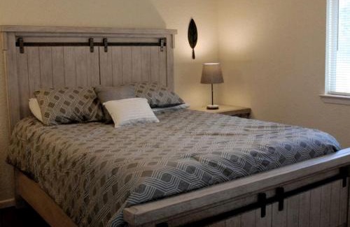 New Braunfels House | Spacious Cabin Rental Overlooking the Guadalupe River near Austin, Texas