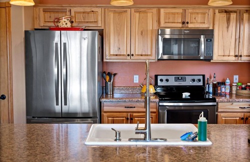Heber Cabin | Spacious Cabin w/Wild Horses+National Forest+Dog Friendly+White Mountain Views