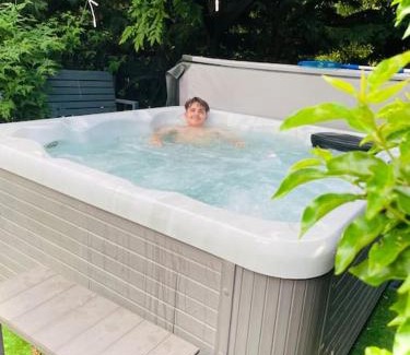 Ely House | Spacious Cabin with Private Hot Tub, and Private Pool, in 5 Acres - intimate Special stay For 2 Adults - plus 1 child under 2 and up to 2 dogs stay for free
