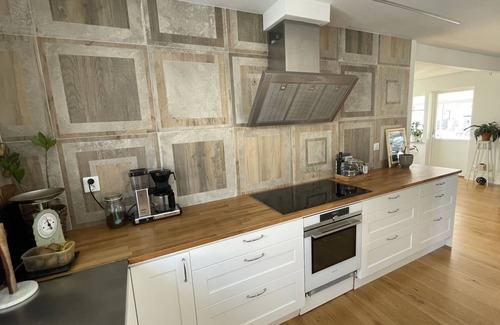 Norrkoping House | Spacious, centrally located villa with exclusive spa