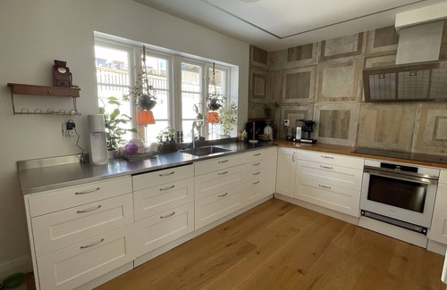 Norrkoping House | Spacious, centrally located villa with exclusive spa