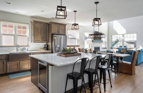 Rendezvous House | Spacious chalet w/3 king suites, hot tub & views