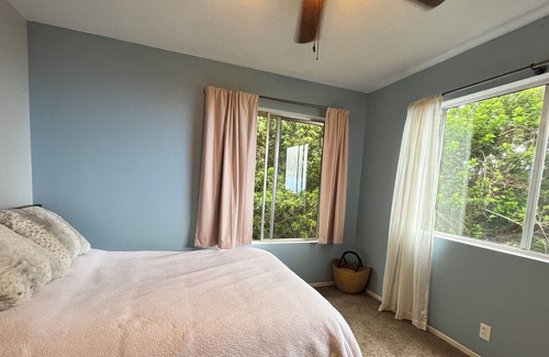 Papa House | Spacious charming private cottage on tropical Coffee Farm with ocean views