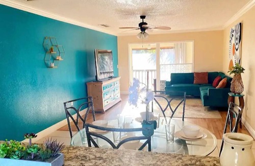Egypt Lake-Leto Condo | Spacious Condo near Stadium, Zoo & Downtown Tampa