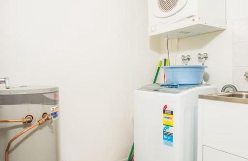 Redfern Apartment | Spacious & Cozy APT@Heart of Redfern Closes to CBD