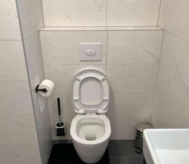 Hanau Apartment | Spacious & Cozy Home with garden near Frankfurt