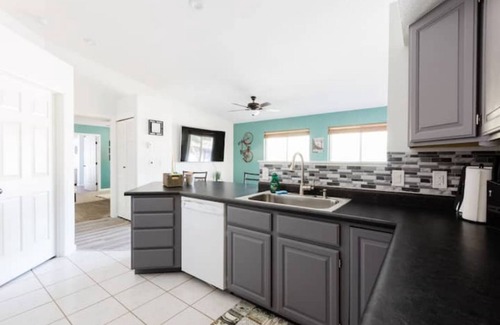 Redlands House | Spacious & cozy: your base for outdoor thrills