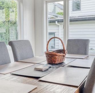 Epsom House | Spacious Entire Home in Epsom