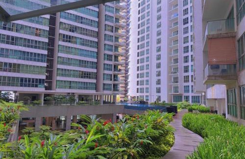 Chow Kit Apartment | Spacious Family 2BR Balcony Comfy Regalia Suites
