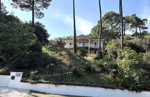 Le Canon Villa | Spacious family villa with terraces 500m from the Basin