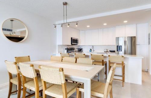 Sunny Isles Beach Apartment | Spacious Family Escape with Pool & Beach Access