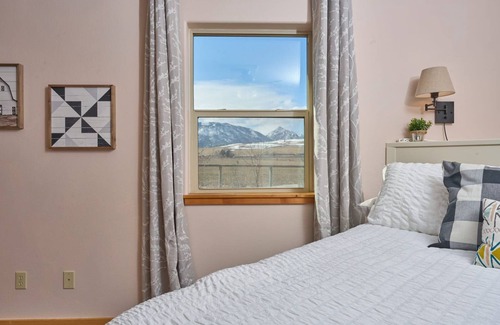 Joseph Other | Spacious Farm House with Stunning Mountain Views