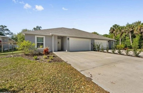 Titusville House | Spacious Hidden Gem Near Downtown Titusville