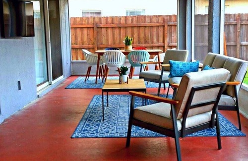 Winter Haven House | Spacious home, in a quiet neighborhood near LEGOLAND®-just a 12-minute drive