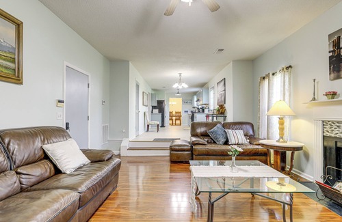 Decatur House | Spacious Home w/Patio: 8 Mi to Dtwn Decatur