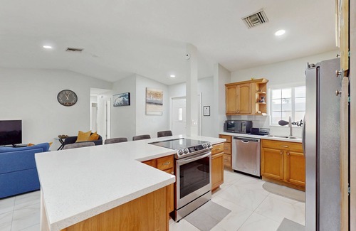 Lauderhill House | Spacious home with enclosed yard , fire pit and playground