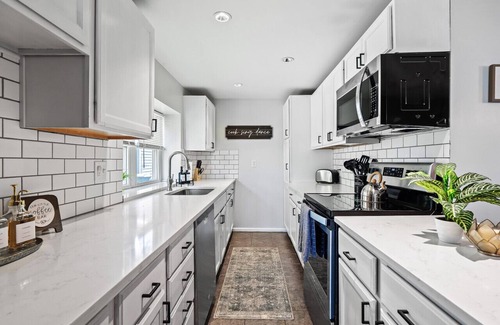 Huron Apartment | Spacious Home With Hot Tub, Game Room and Near Cedar Point