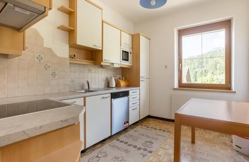 Kotschach-Mauthen House | Spacious house with garden near a ski resort