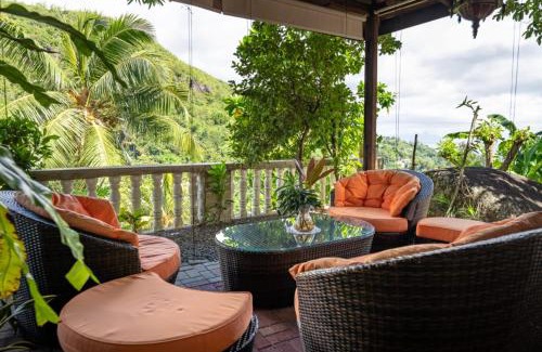 Glacis House | Spacious House with Shared Pool in Machabee