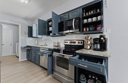 Atascocita House | Spacious Humble Retreat - Near IAH & Lake Houston, Sleeps 9