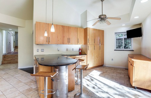 Gulph Mills House | Spacious King of Prussia Home w/2 Game Rooms