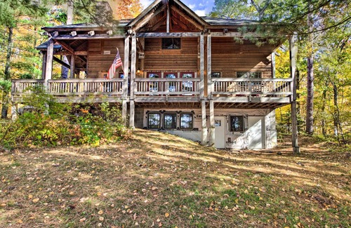 Emily Cabin | Spacious Lakefront Cabin w/ Fire Pit & Grill!