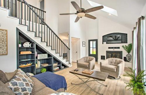 Berryville House | Spacious Lakefront Home with Fire Pit and Fun Barn!