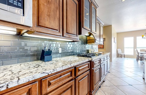 Lake Houston House | Spacious lakefront home with patio, grill, W/D, WiFi, & central AC