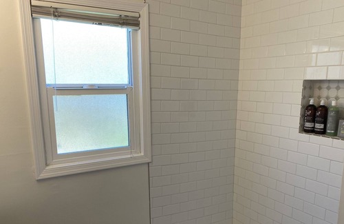 Norma Triangle Apartment | Spacious lux 2 bedroom Apt in TOP location in LA!