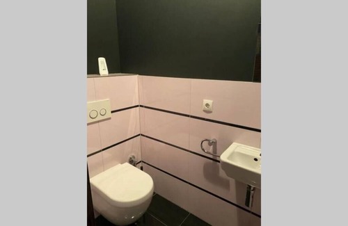 Bonnevoie Apartment | Spacious Modern Flat, 100 m2 in The Heart of City Center