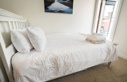 Whistler Village Apartment | Spacious Mountainside Penthouse Suite