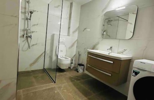 Kodrra Apartment | Spacious New Apartment at a Seaside Residence Sarande