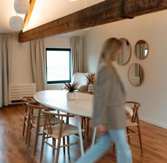 Sint-Niklaas Apartment | Spacious, newly renovated loft - 107m2